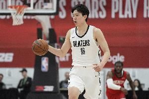 拓记：新季杨瀚森克林根预计会分享5号位主要时间 罗威或时间有限